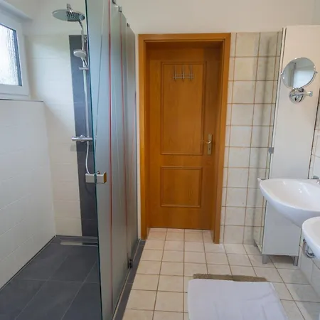 Traumferienwohnung An Der Mosel - Gabi Schoeneberg