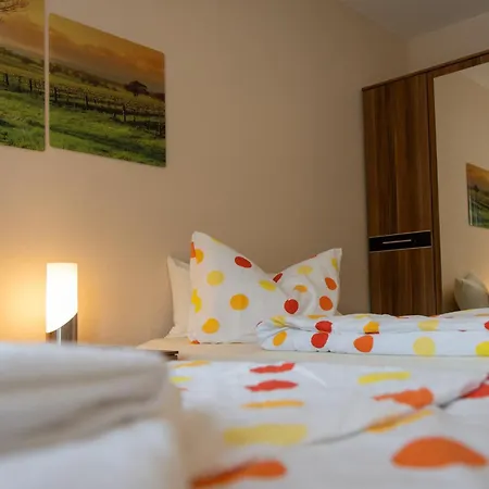 Apartment Traumferienwohnung An Der Mosel - Gabi Schoeneberg Traben-Trarbach