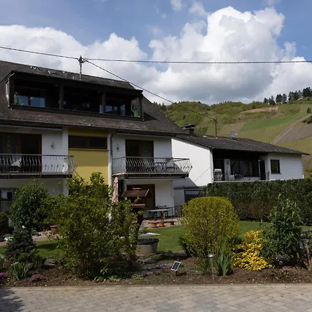 Apartment Traumferienwohnung An Der Mosel - Gabi Schoeneberg Traben-Trarbach