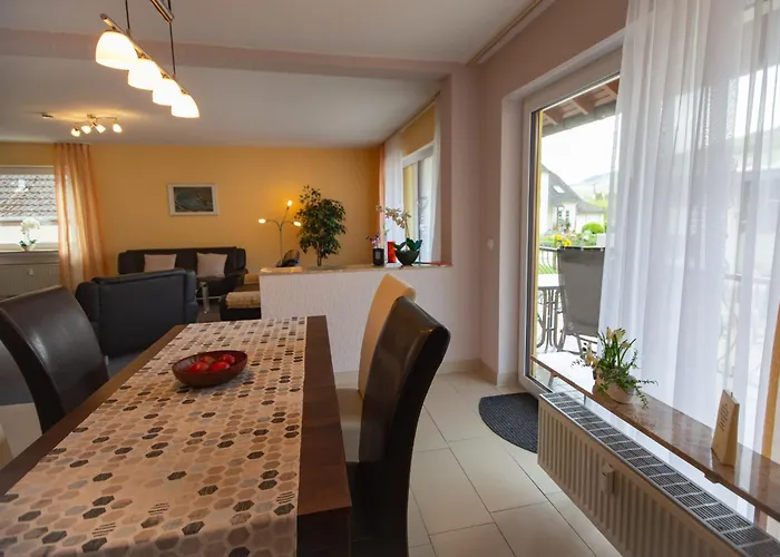 Traumferienwohnung An Der Mosel - Gabi Schoeneberg アパート *