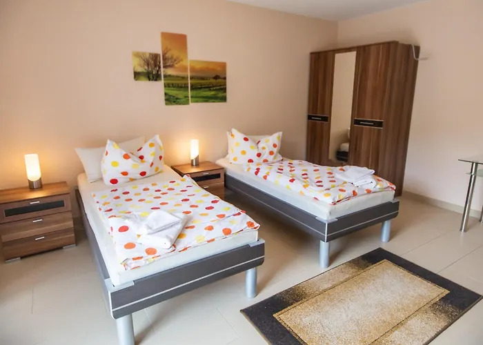 Traumferienwohnung An Der Mosel - Gabi Schoeneberg トラーベン・トラールバッハ